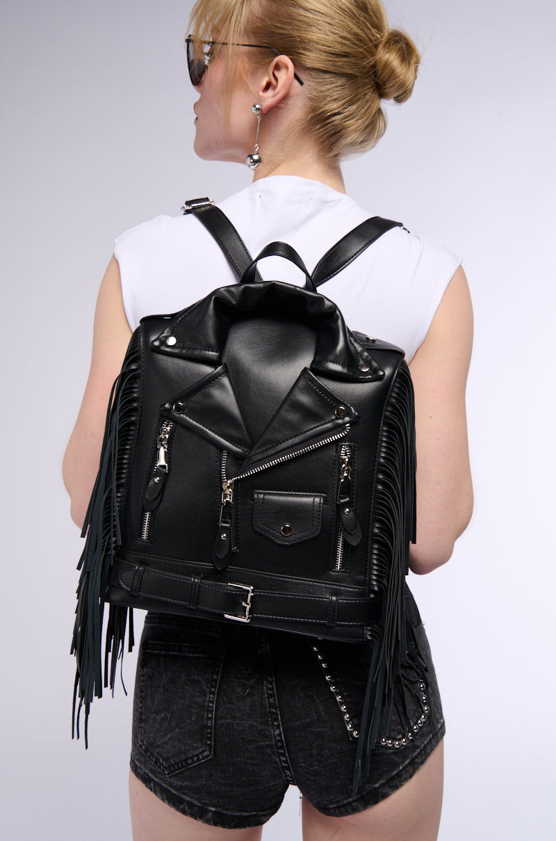 THE MOMENT FRINGE BACKPACK AKIRA THE MOMENT FRINGE BACKPACK AKIRA