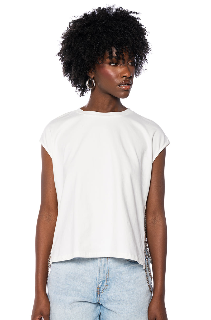 Front View The Road To Dreams Open Side Chain Link T Shirt