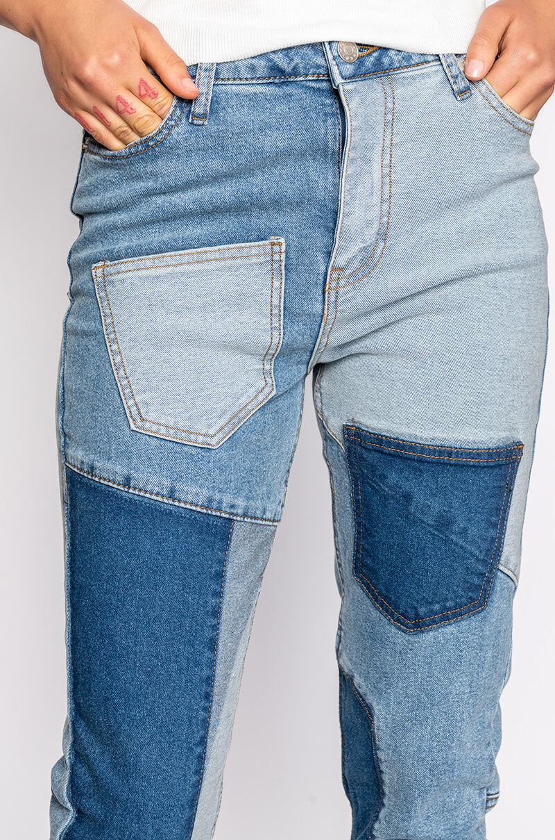 Extra View Third Generation Nouveau Flare Jeans 13