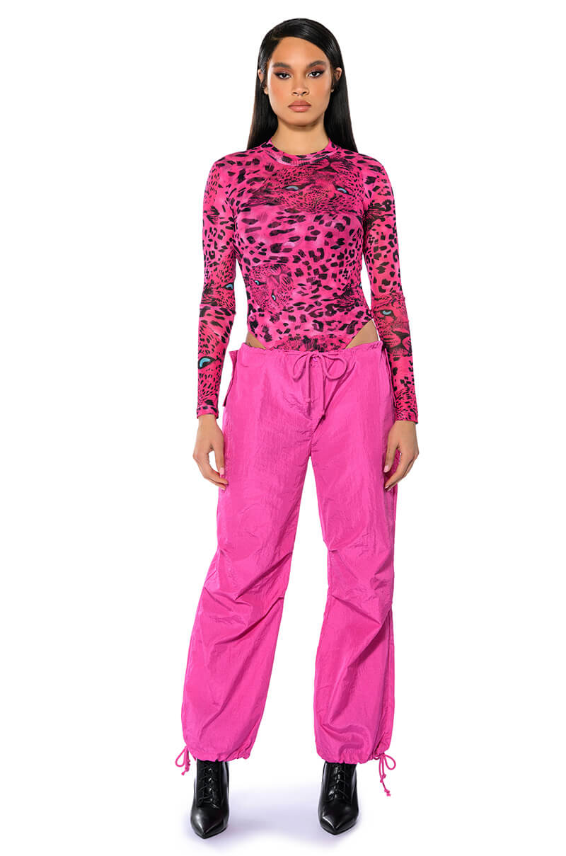 Back View Too Legit Wide Leg Cargo Pants