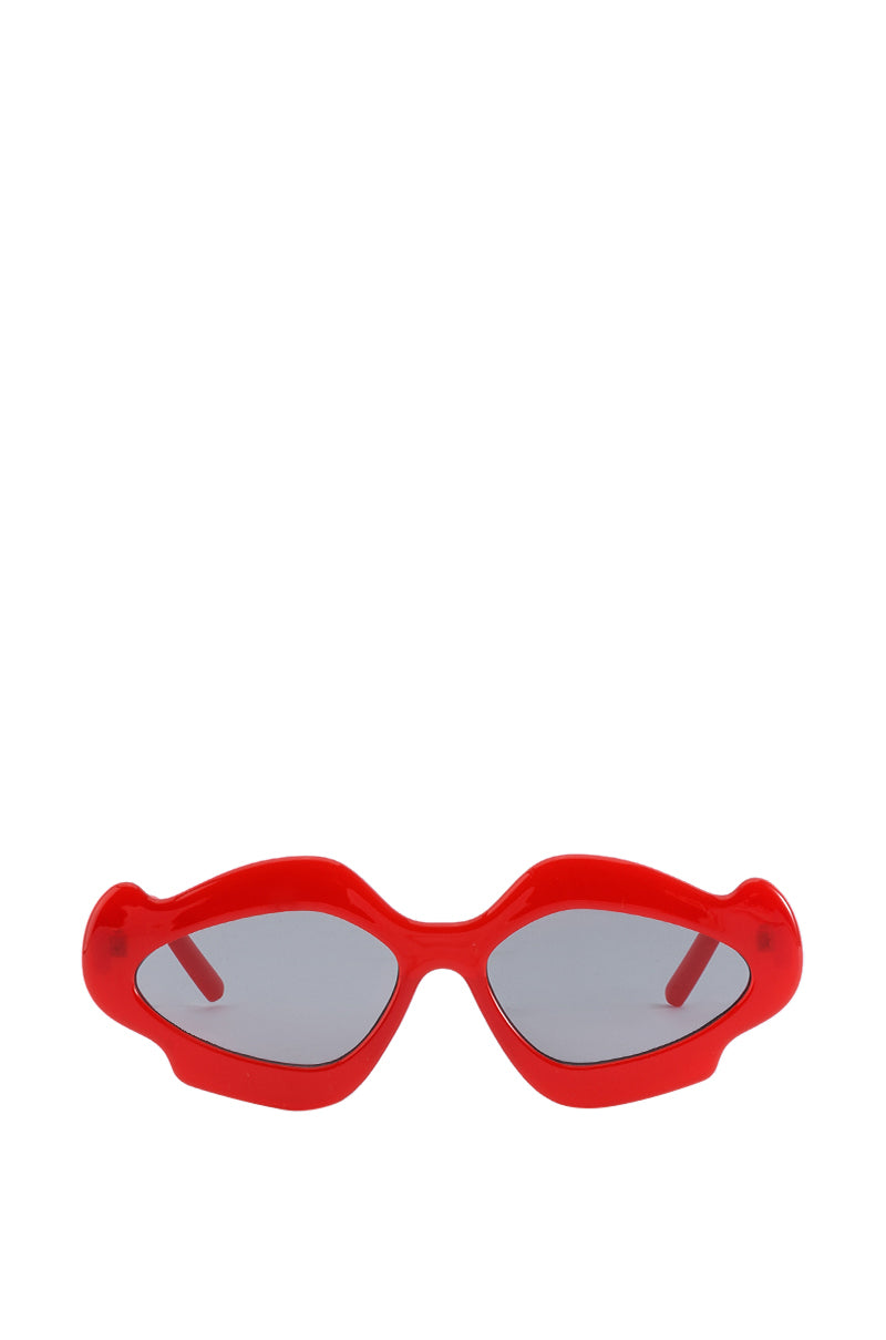TOO WAVY SUNGLASSES view 0