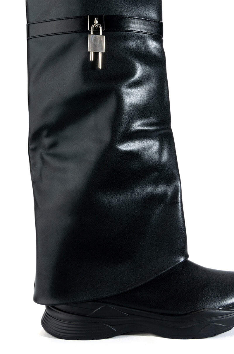 Full View Triple Sec Fold Over Flat Boot In Black 4