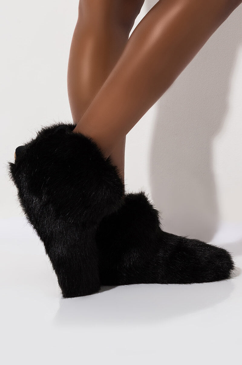 Side View Ugg Amary Furry Ankle Boot in Black