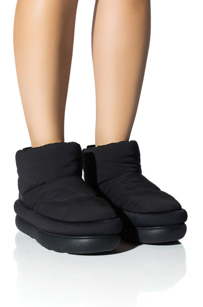 ugg-classic-maxi-