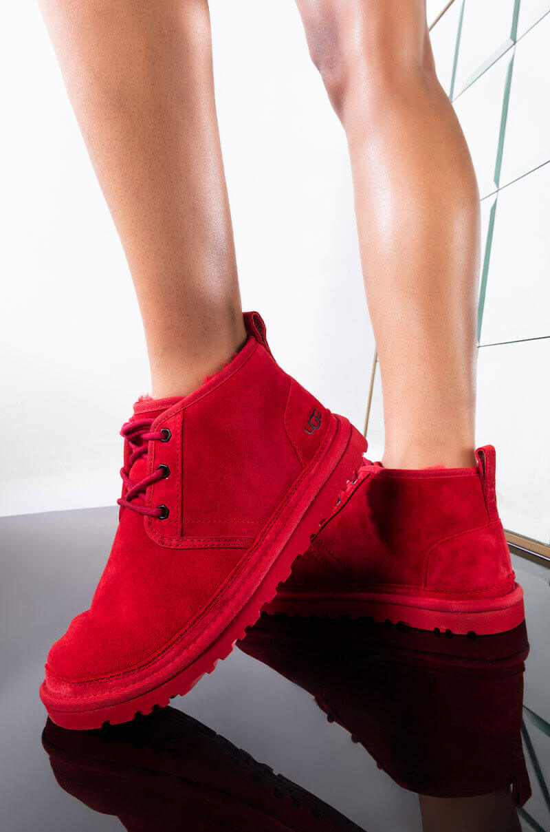 Front View Ugg Classic Neumel Lace Up Boots in Samba Red