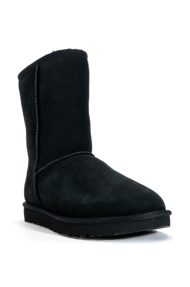 Back View Ugg Womens Classic Short Heritage Boots view 6