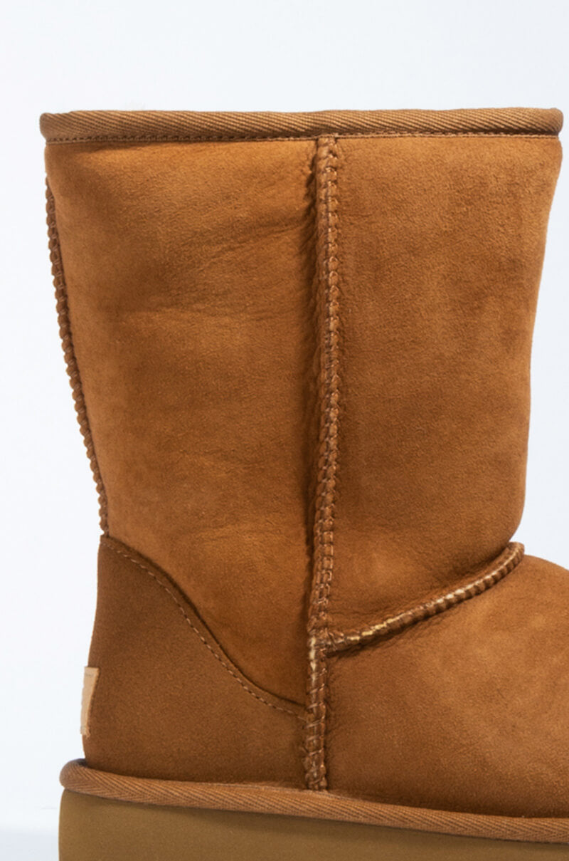  Ugg Womens Classic Short Heritage Boots in Chestnut view 15
