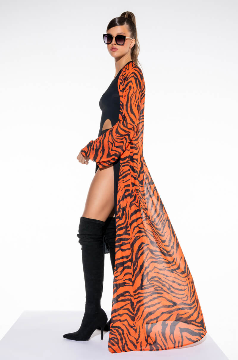 Front View Vacay Winner Tiger Print Chiffon Duster