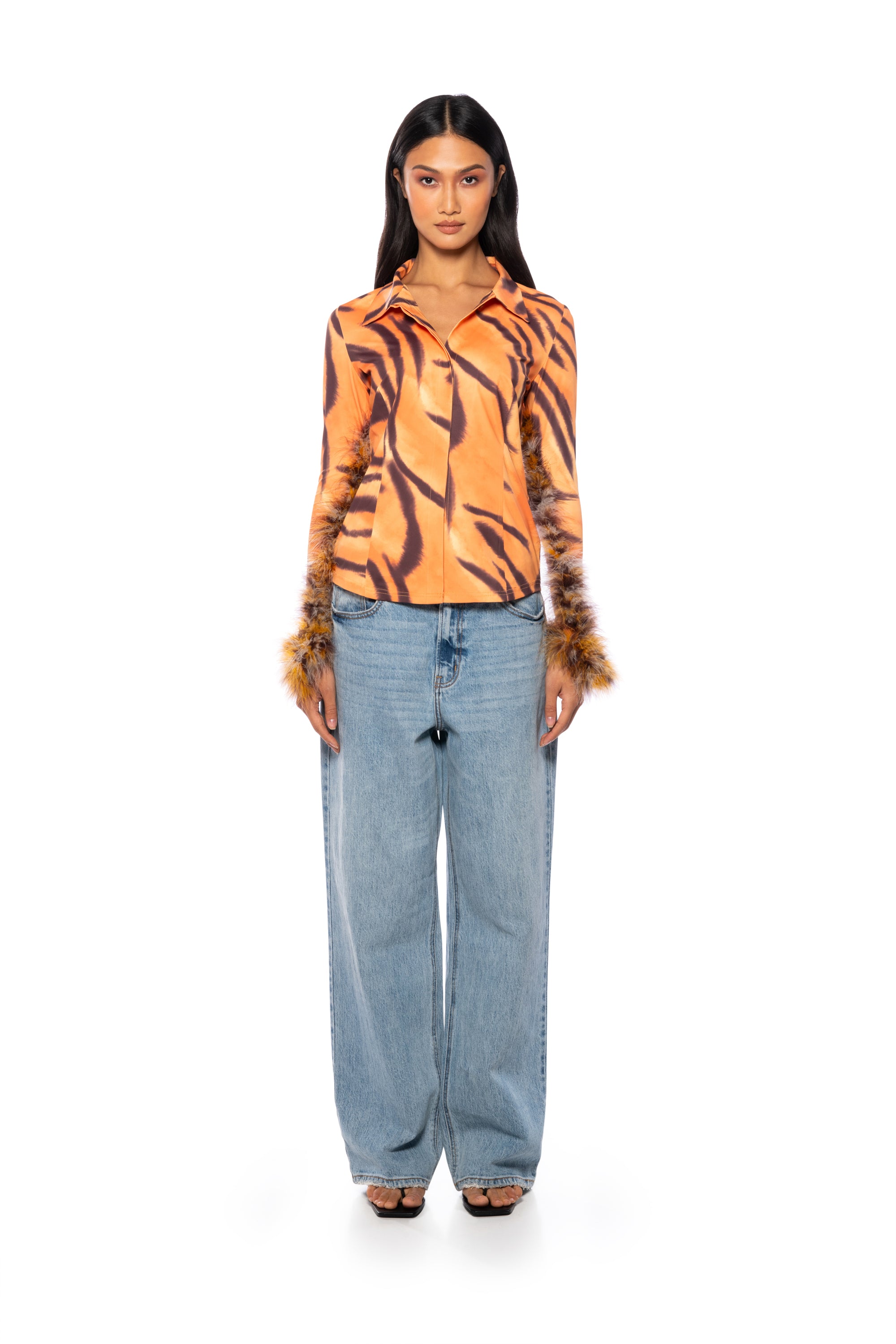 Extra View Valeria Graphic Feather Trim Button Down 6