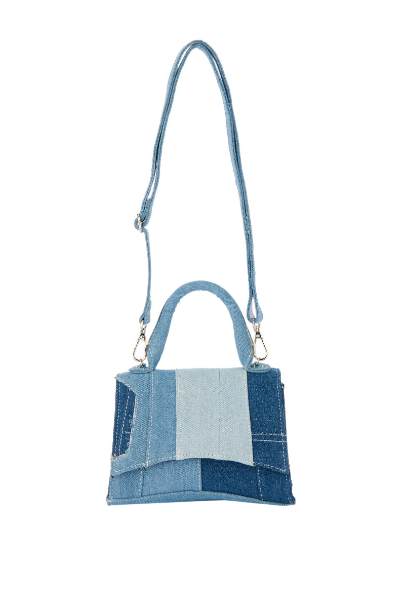 Detail View Westie Patchwork Denim Purse 5