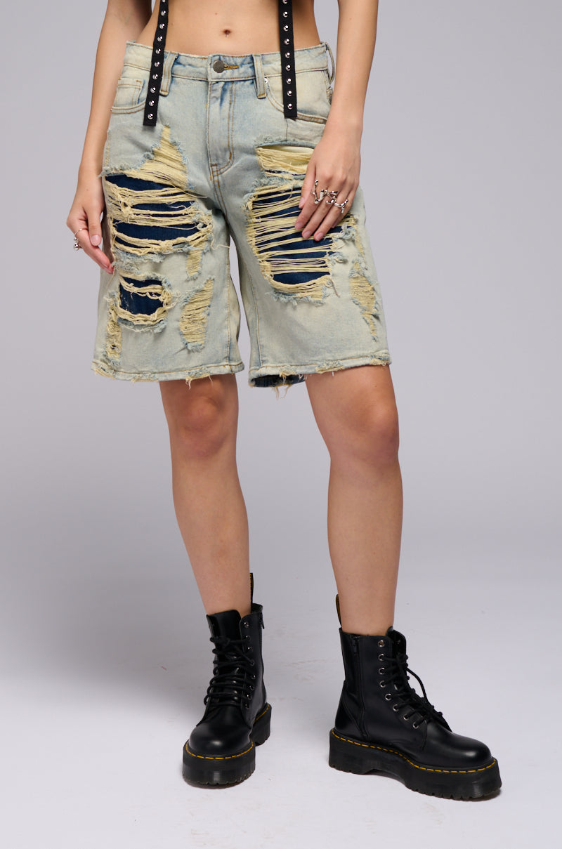 Front View What You Know Bermuda Shorts 0