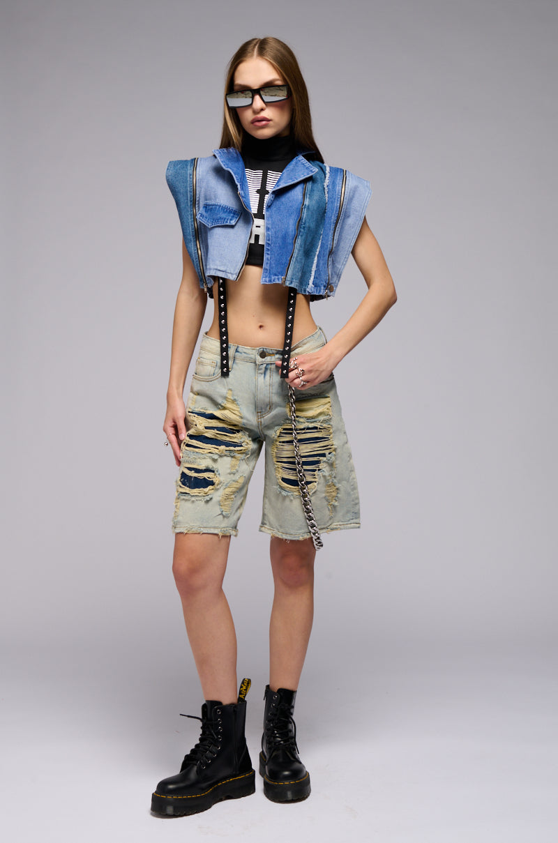 Detail View What You Know Bermuda Shorts 3