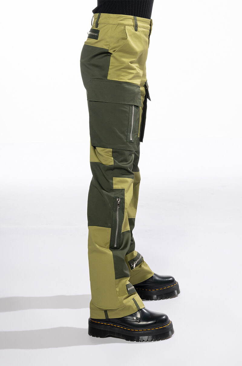 Detail View Wild Ones Colorblock Cargo Pant view 4