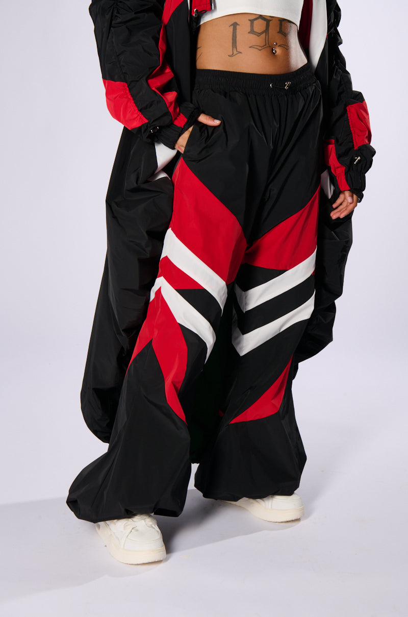 WINDBREAKER RACER JOGGERS view 0