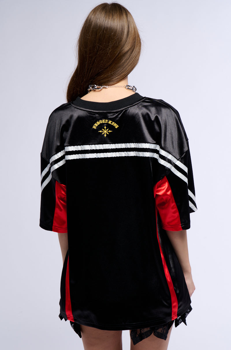 WINNER SQUAD VARSITY JERSEY IN BLACK – AKIRA