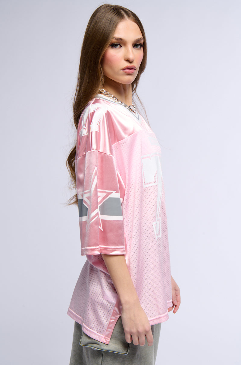 WINNER SQUAD VARSITY JERSEY IN PINK – AKIRA