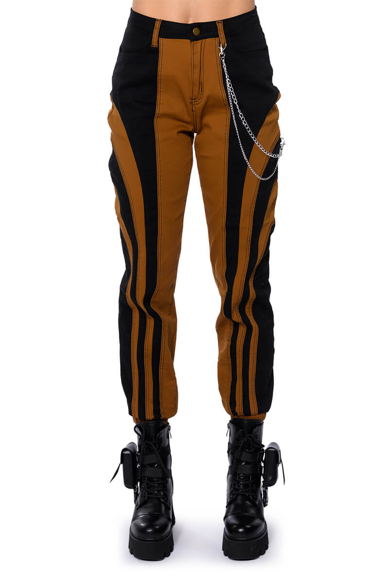 Extra View Wonka Chain Detail Color Blocked Denim Pant view 6