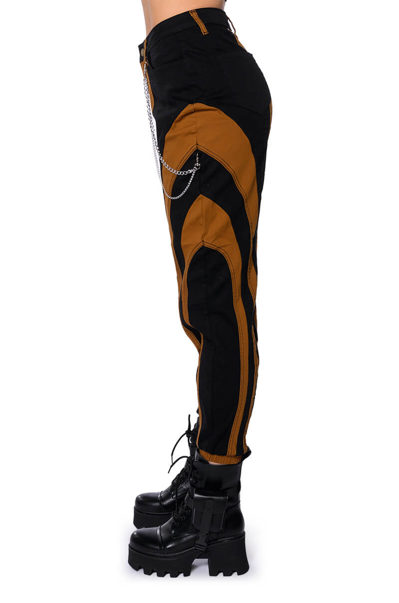 Extra View Wonka Chain Detail Color Blocked Denim Pant view 8