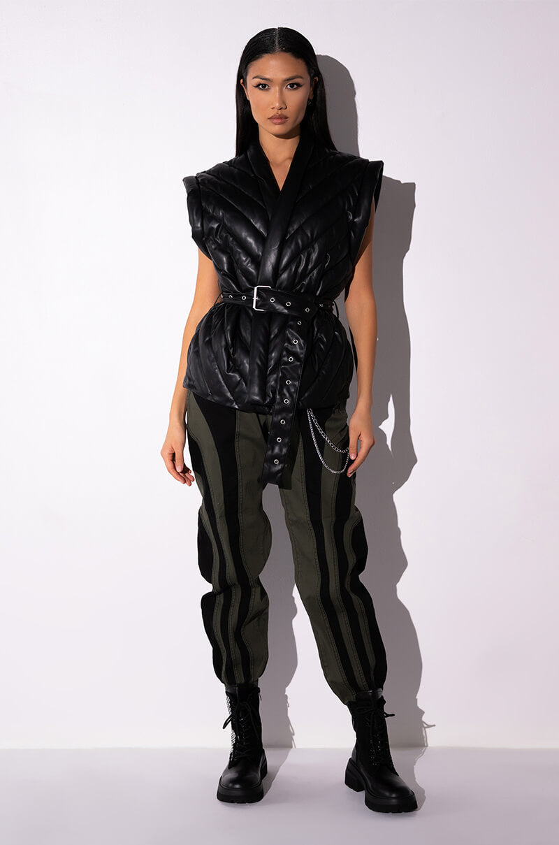 Extra View Wonka Chain Detail Color Blocked Denim Pant view 9