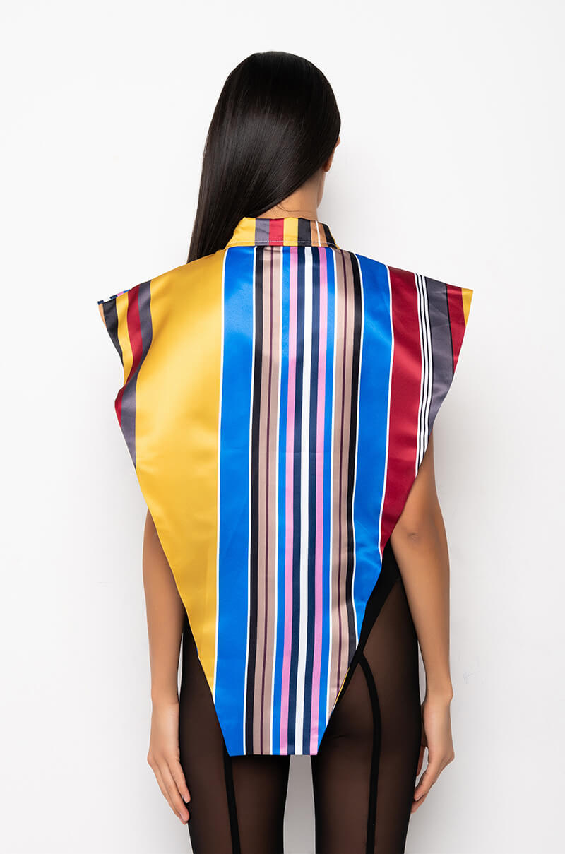 Extra View Your Muse Button Up Blouse