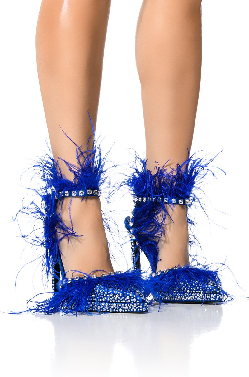 AZALEA WANG SEINE BLUE FEATHER AND DIAMOND EMBELLISHED PUMP IN BLUE