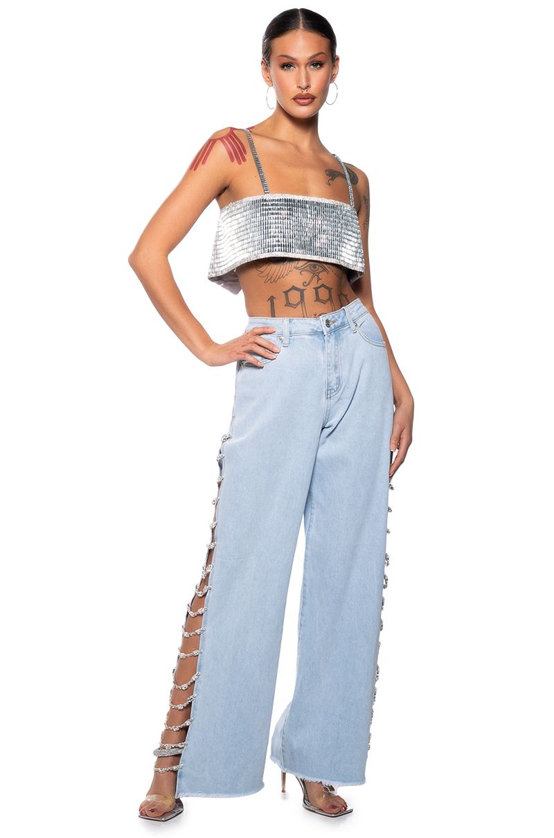 COVERED IN DIAMONDS RELAXED JEANS in light blue denim