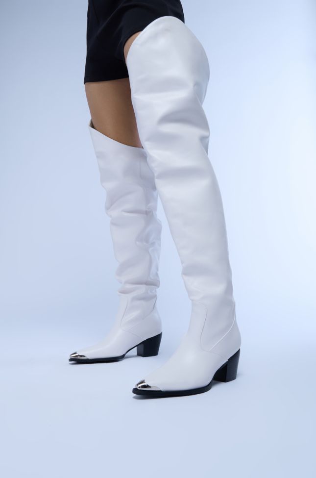 Front View Azalea Wang Ria Over The Thigh Western Boot In White