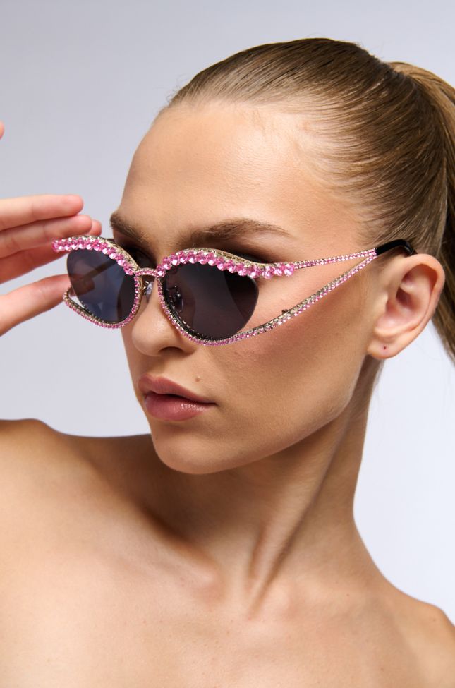 Front View Glitz And Glam Sunglasses In Pink