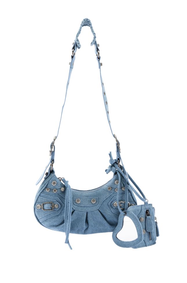 Handbags, Clutches, & Wallets | Shop Women's Accessories - AKIRA