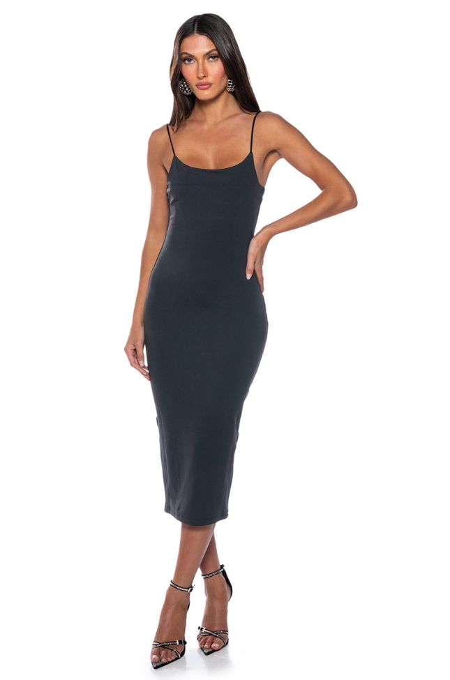 Side View Paxton Scoop Neck Sleeveless Midi Dress In Black