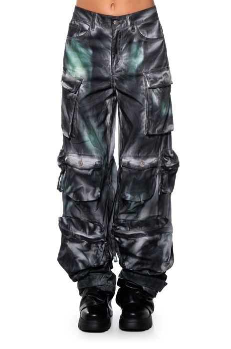 I AINT WORRIED DYED CARGO PANTS in grey multi