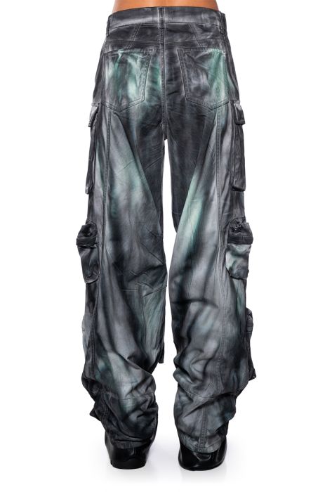 I AINT WORRIED DYED CARGO PANTS in grey multi