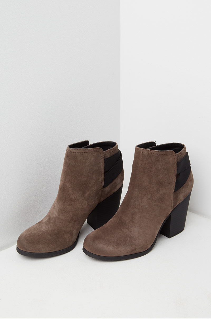 Kenneth Cole Heeled Booties in Brown