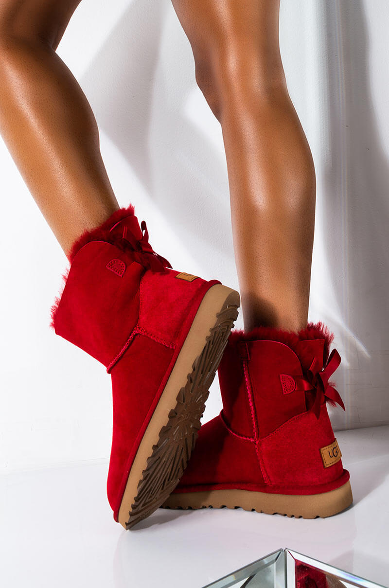bailey bow red uggs